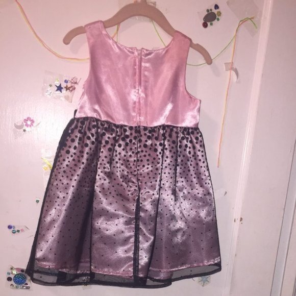 2 piece Pink Dress Bundle Set Size 2T - Picture 4 of 8
